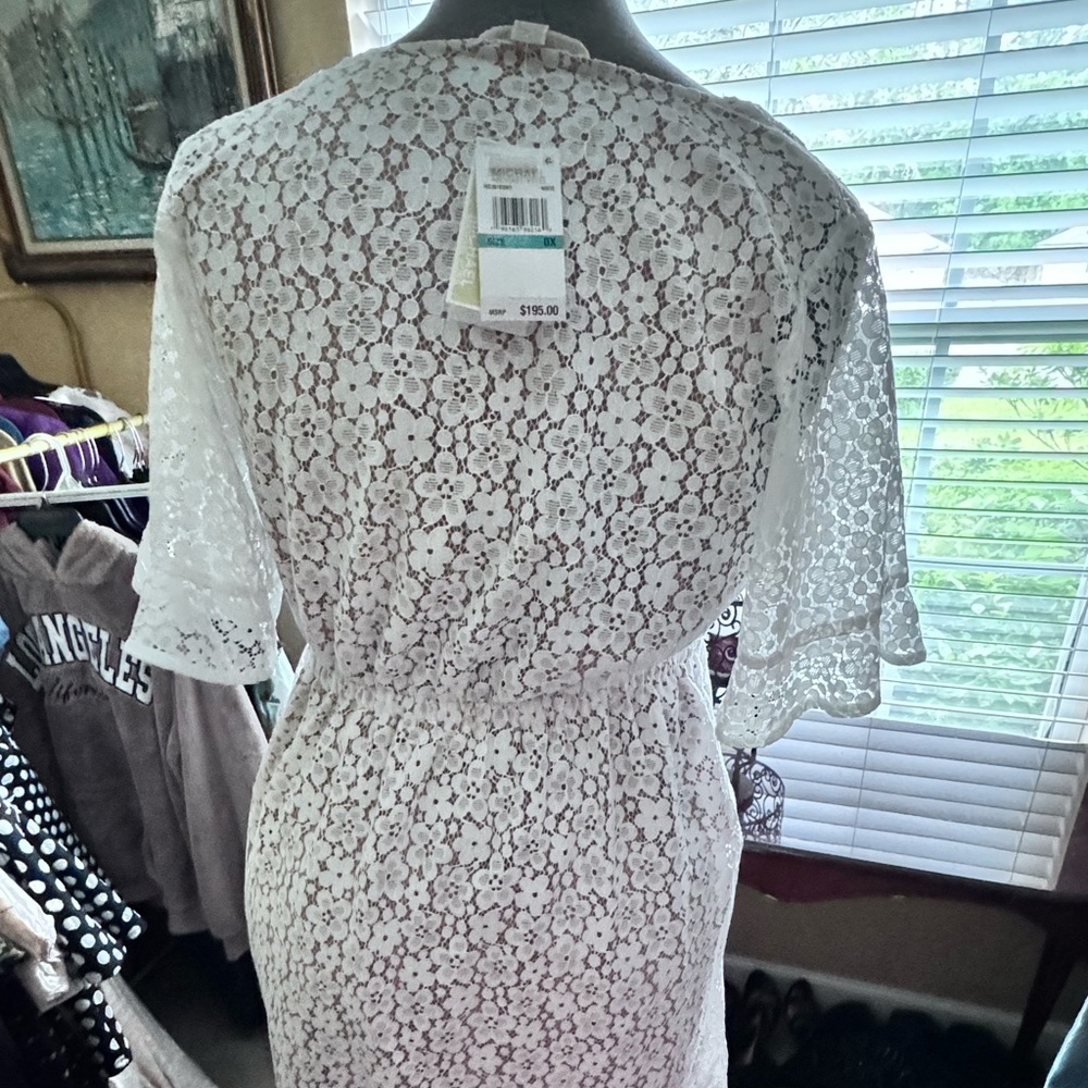 Michael Kors Dress 🤍❤️ - Picture 2 of 5